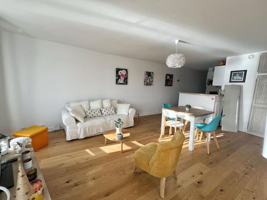 Le Bellevue - Vieux Port Apartment La Rochelle  Exterior photo